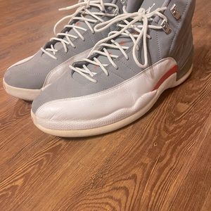 Jordan 12 Retro